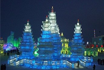 Chinas Ice Lantern Festival In Harbin For Single Travellers