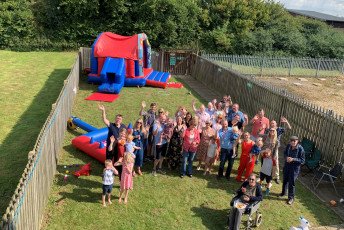 One Traveller team enjoy a 'family-fun day'!