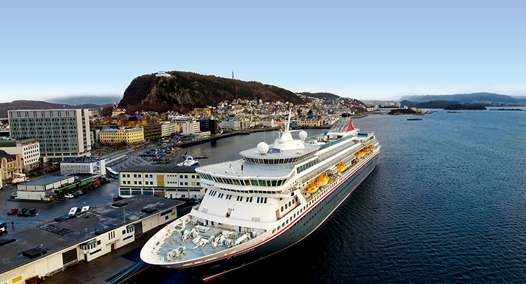 Norwegian Cruise at Port Norwegian Cruise at Port